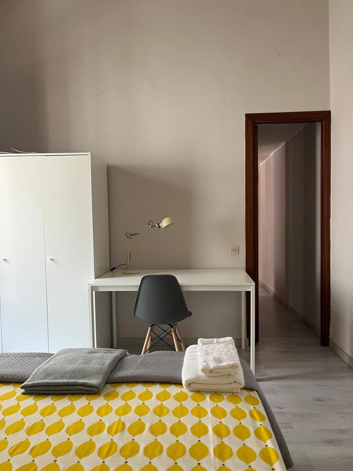 La Sicula Atene City Central House 200 Mt From Metro Giuffrida Catania Exterior foto